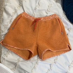 OV Megafleece Shorts XS